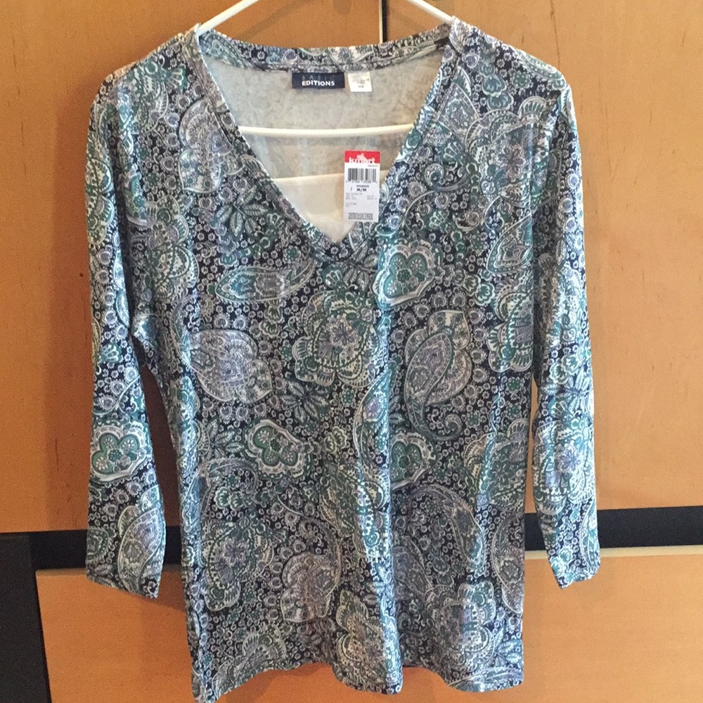 NWT paisley top